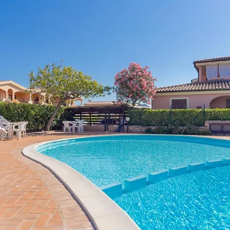 Casina Sarda In Costa Smeralda * Murta Maria
